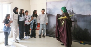 Bitlis Belediyesinden çocuklar için "Kafadan Tayfa1 oyunu